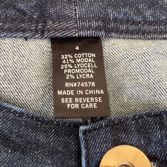 Cache Skinny Jeans - Picture 12 of 13